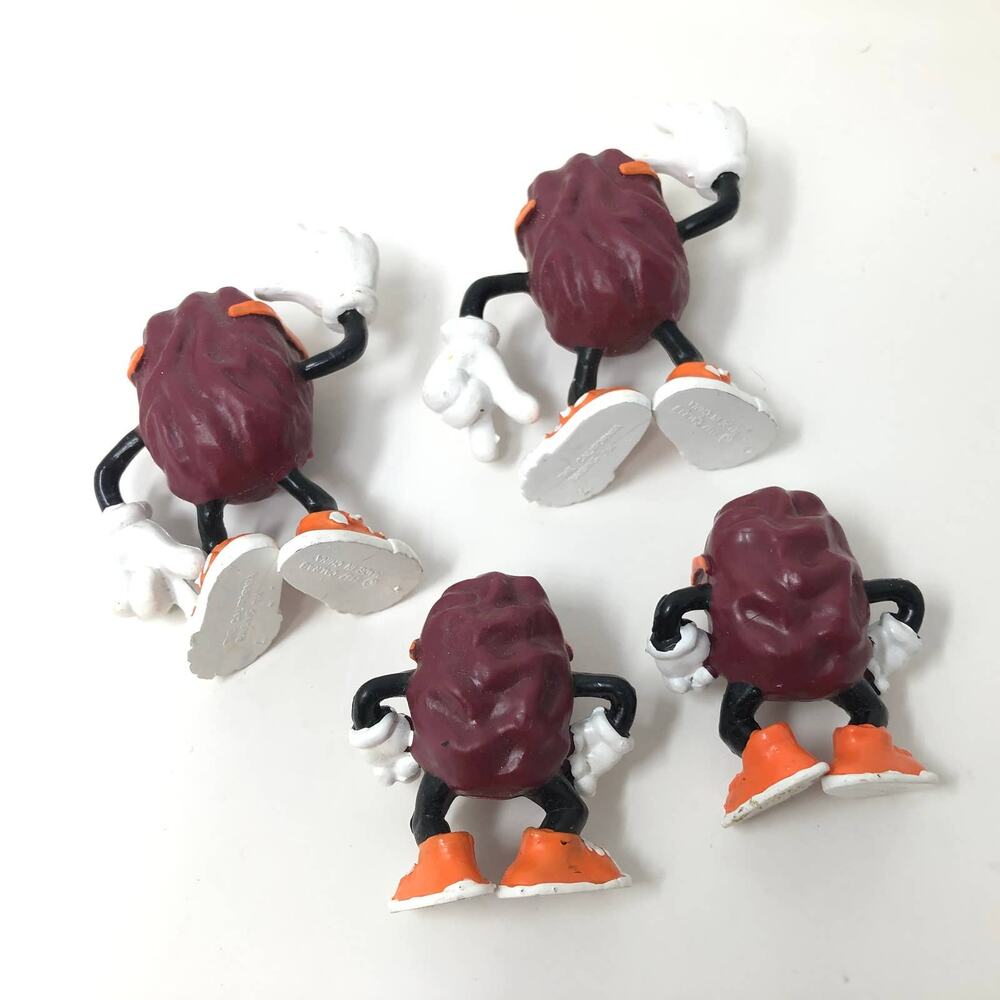 California Raisins Figures Lot of 12 Toys Surf Board Saxophone PVC 1987 Calrab - Picture 7 of 8